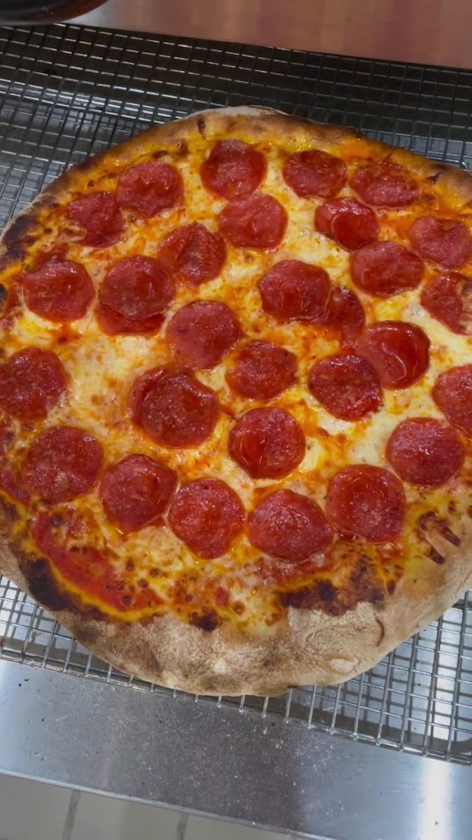 NEONY Pizza Works