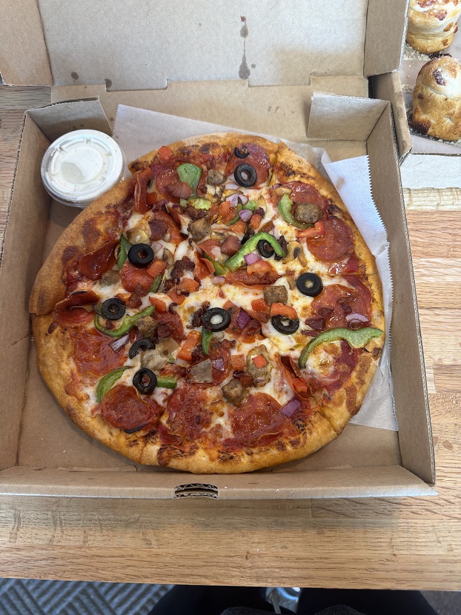 Supreme Pizza And Sub