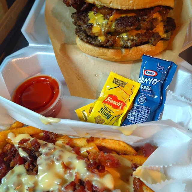 Grandmas Chili Cheese Fries