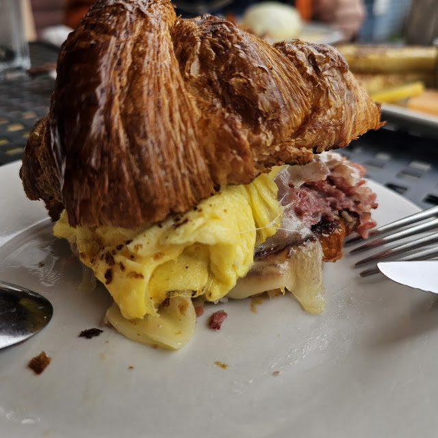 Breakfast Sandwich