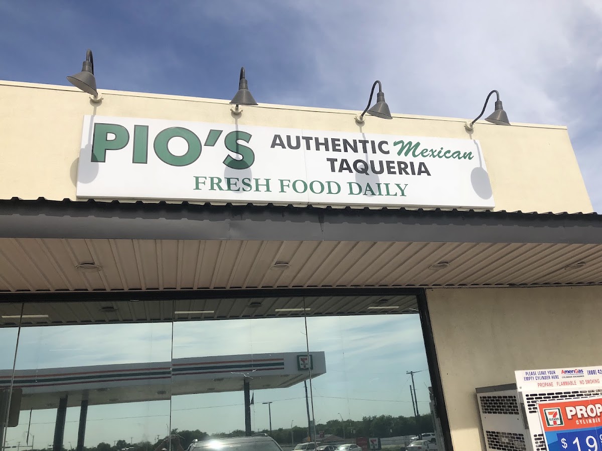 Pio's Taqueria