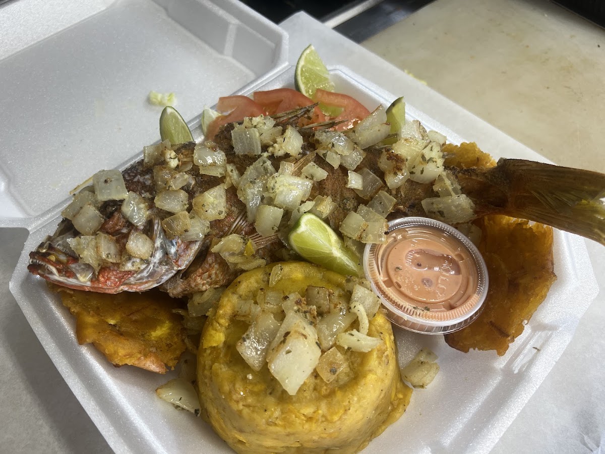 Flama Tropical Food Truck Sandwichera & Comida Criolla