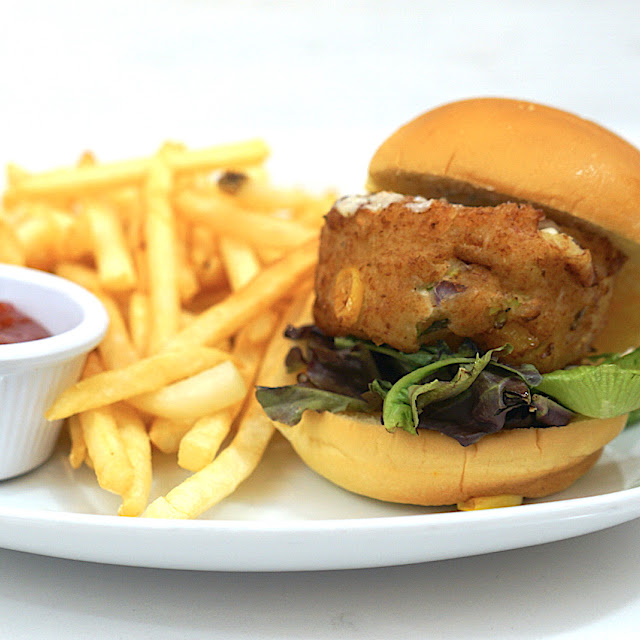 Crispy Crab Cake Slider 14