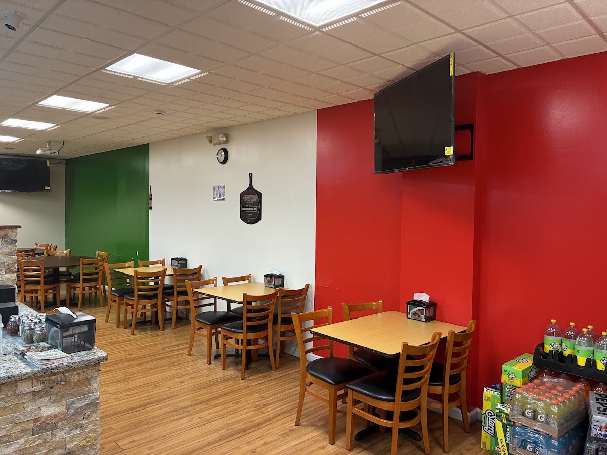 Stella's Pizzeria