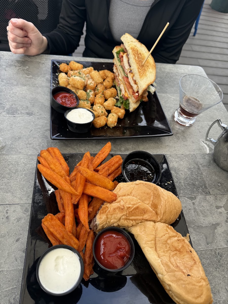 Tremont Kitchen + Bar