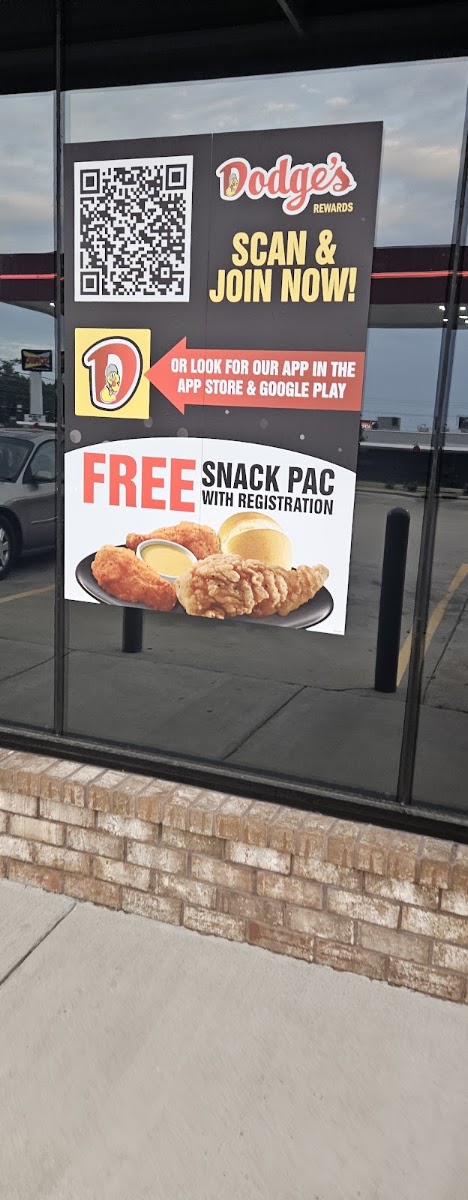 Dodge’s Southern Style menu board