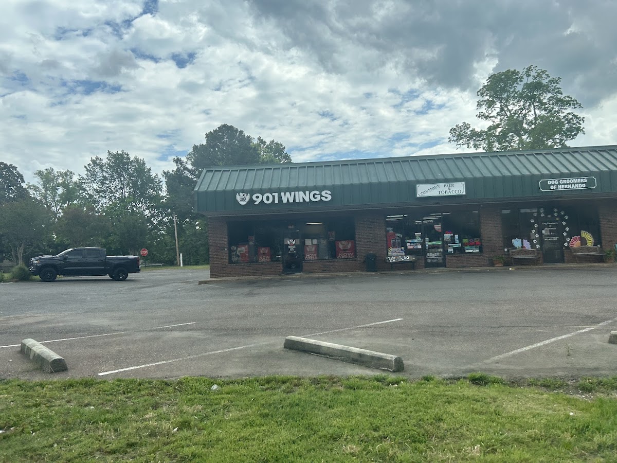901 Wings