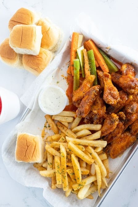 901 Wings