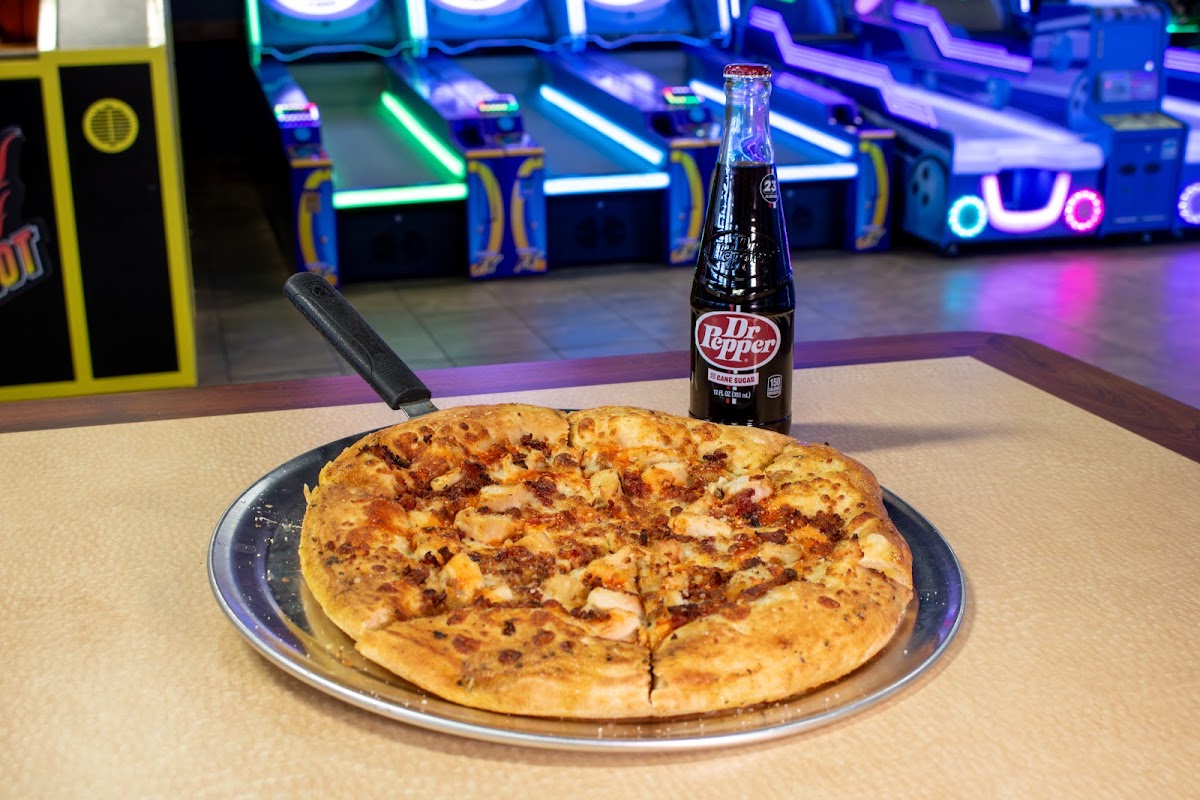 Panther Den Pizzeria