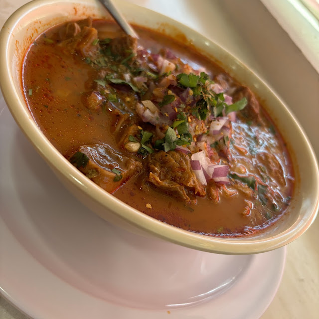 Birria En Caldo