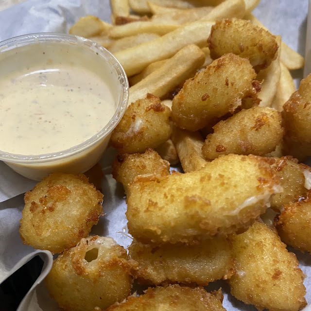 Cheese Curds & Fries