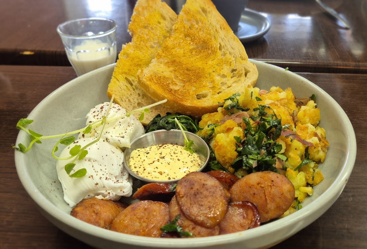 The Hills Hub Cafe