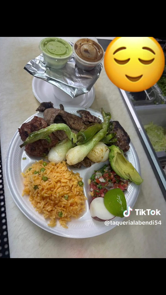 Taqueria La Bendicion Taco Truck