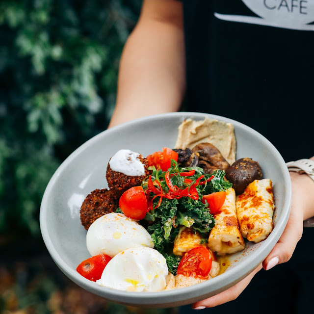 Grilled Halloumi Bowl
