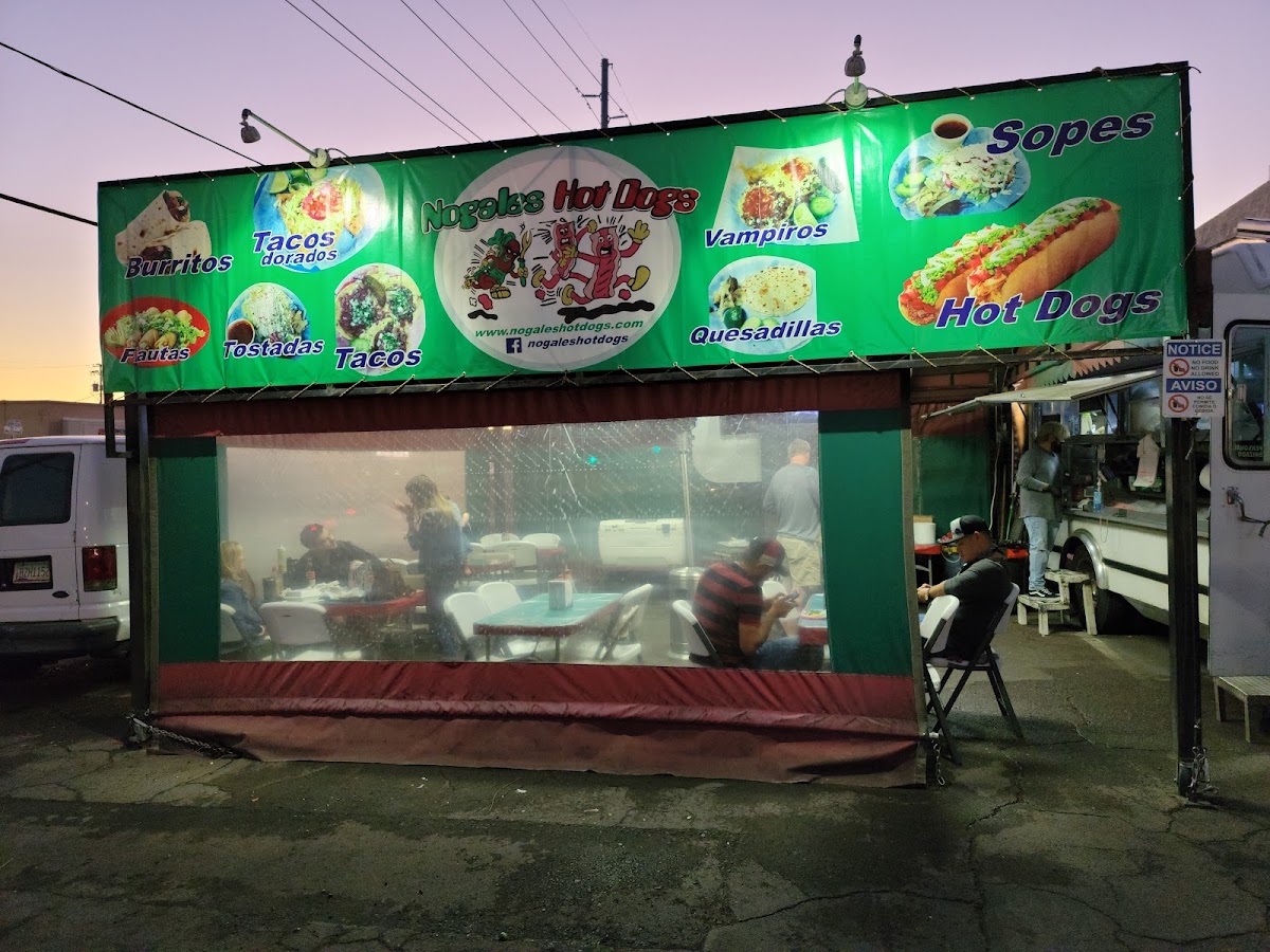 Nogales Hot Dogs #1