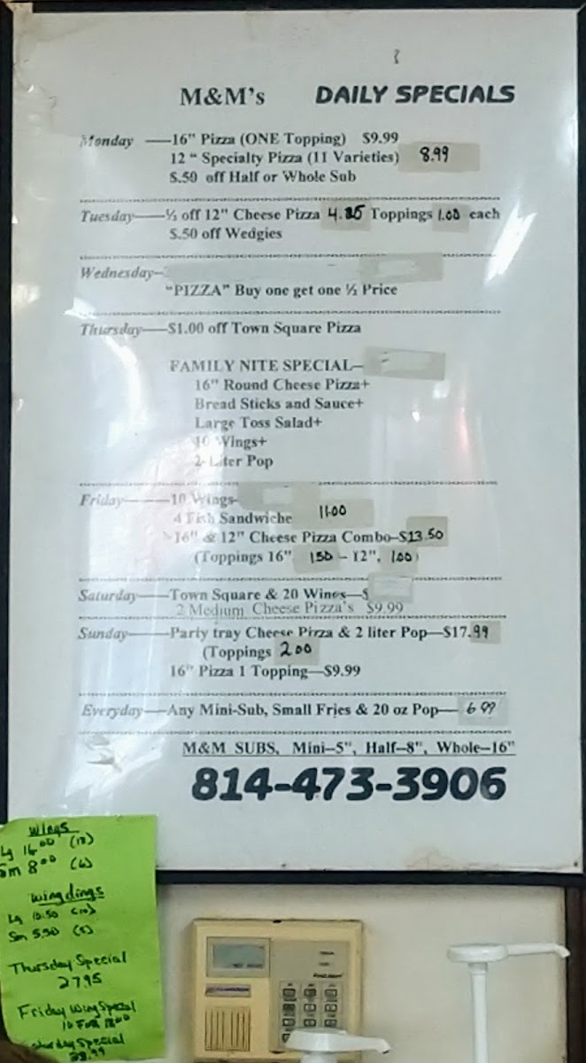 M & M Pizza menu board
