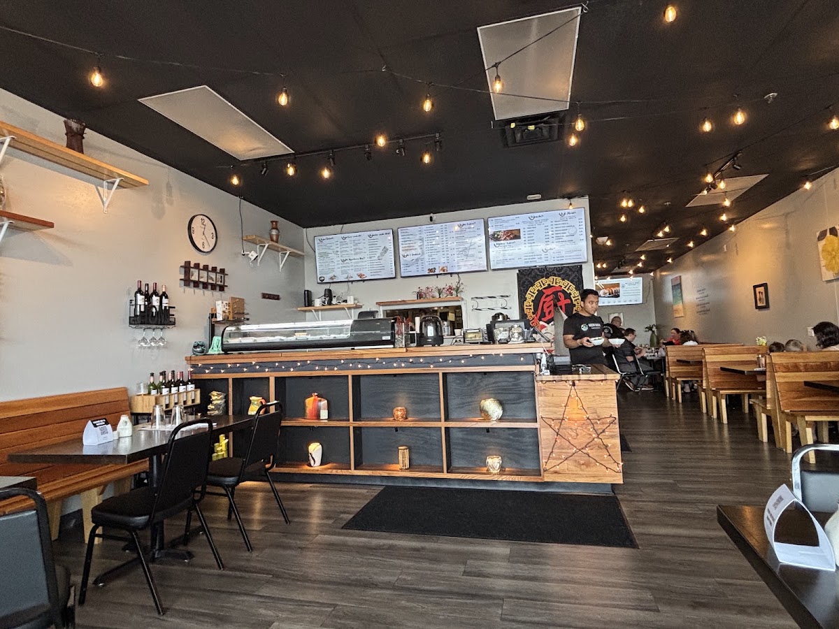 Hachi Hachi Sushi & Hibachi Portage