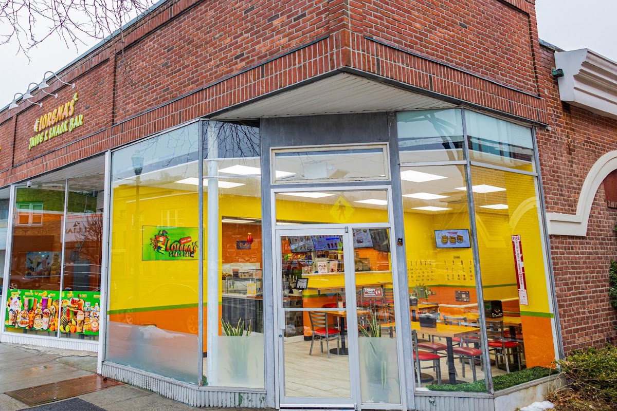 Lorena's Juice & Snack Bar