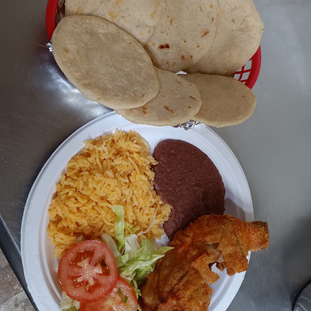Pollo Dorado
