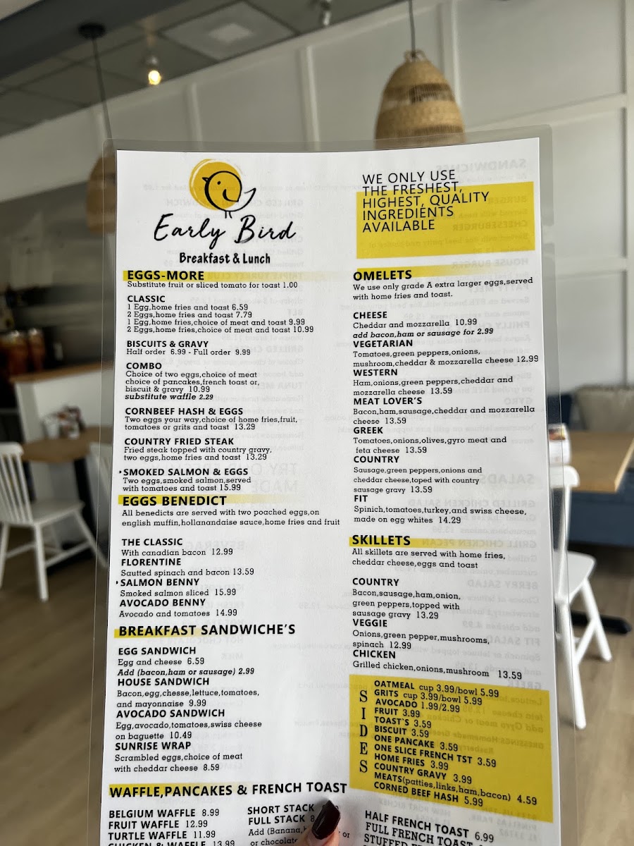Early Start Breakfast & Lunch menu board