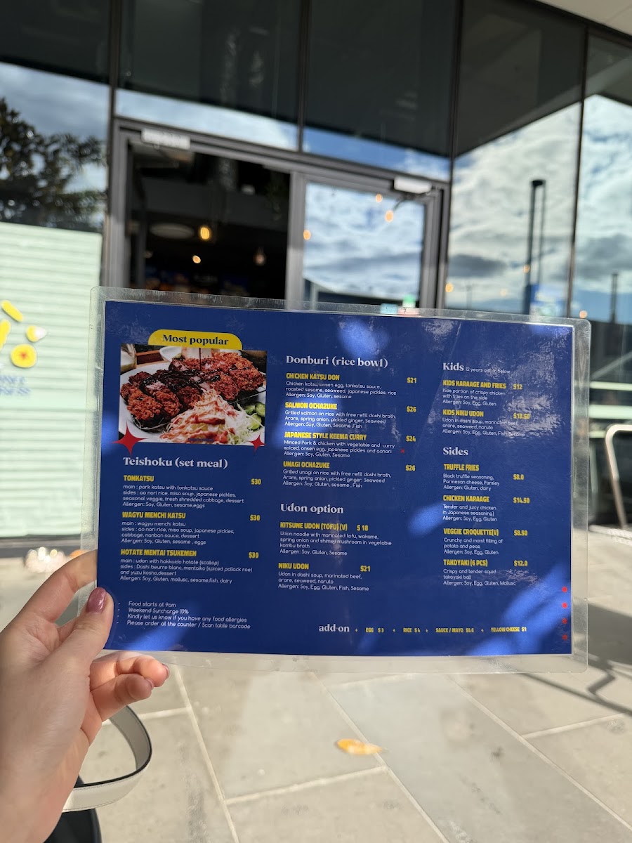 Cafe Larome menu board