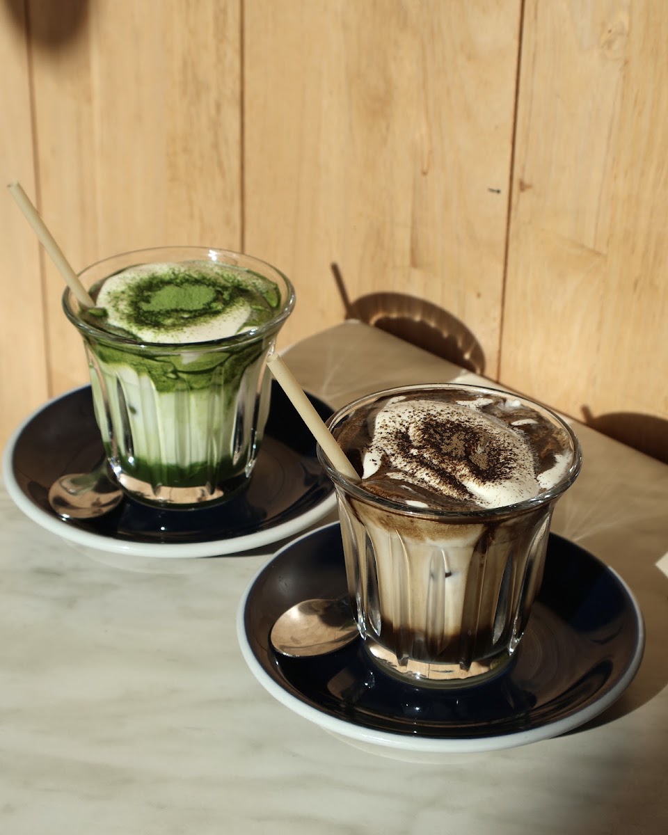 Cafe Larome