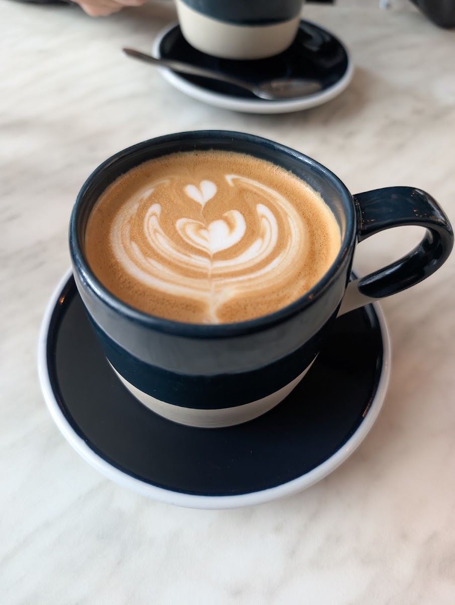 Cafe Larome