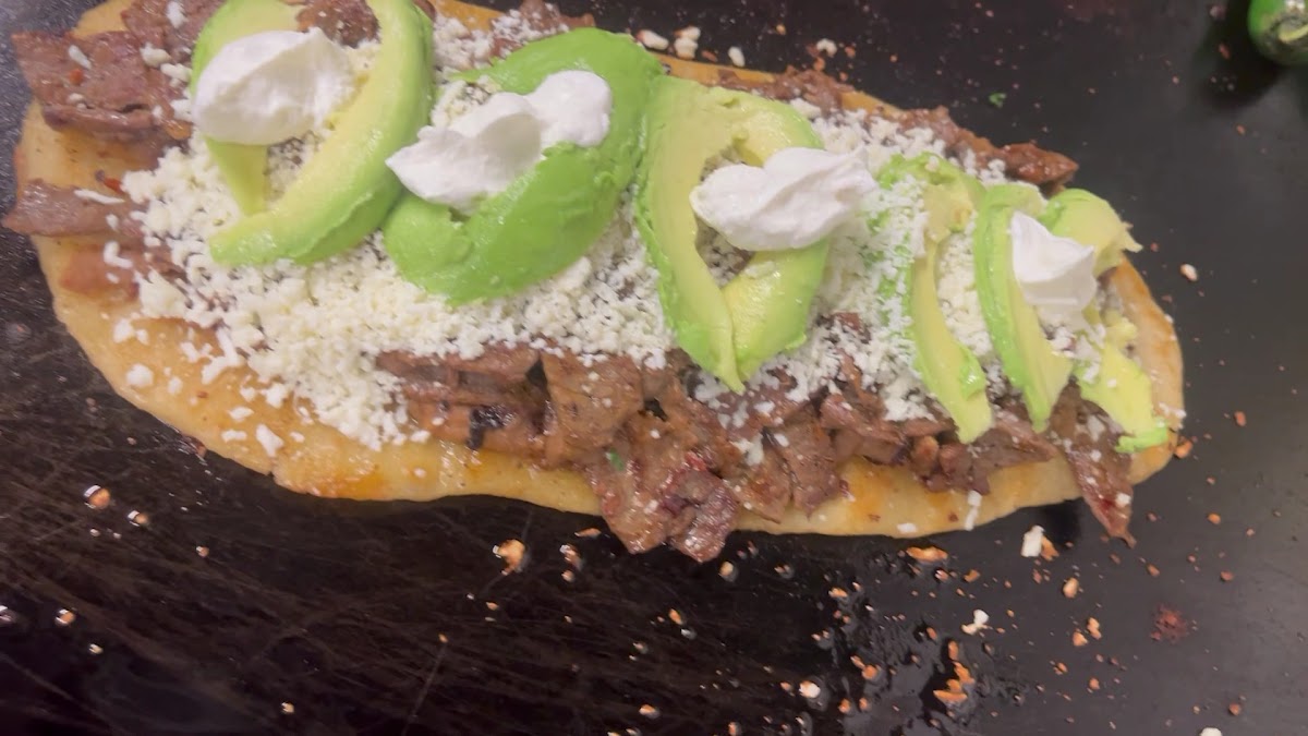 Antojitos y Taquitos El Marquez