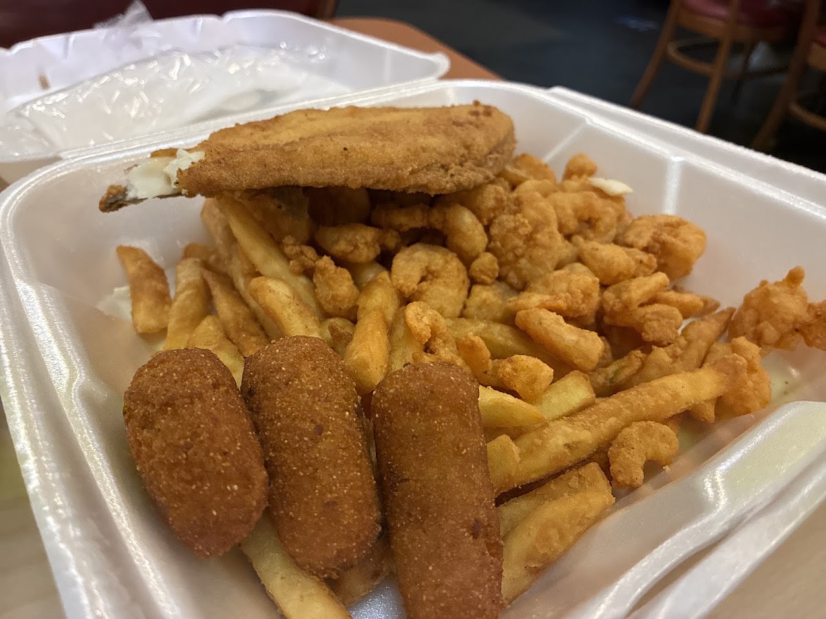Captain's Fish House