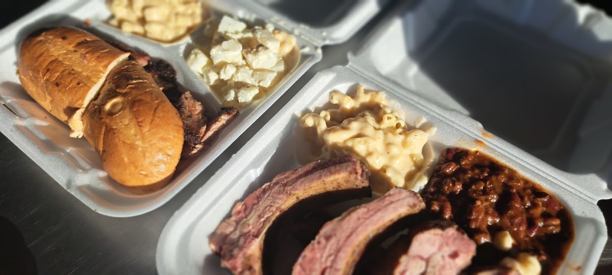 Roadhouse BBQ Jr