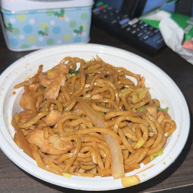 Chicken Lo Mein