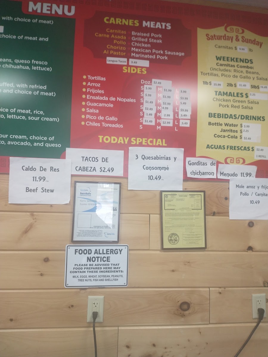 Mi Tierra menu board