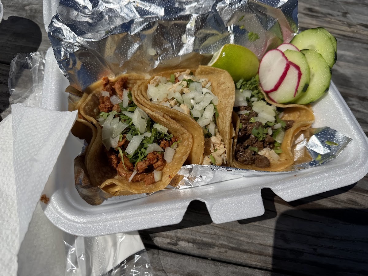 Victoria' Mexican Food Truck