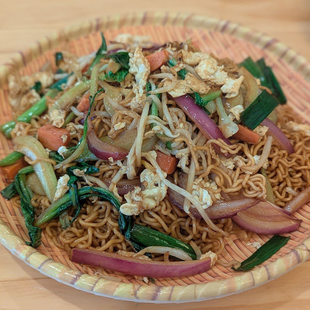 fried instant noodles炒方便面
