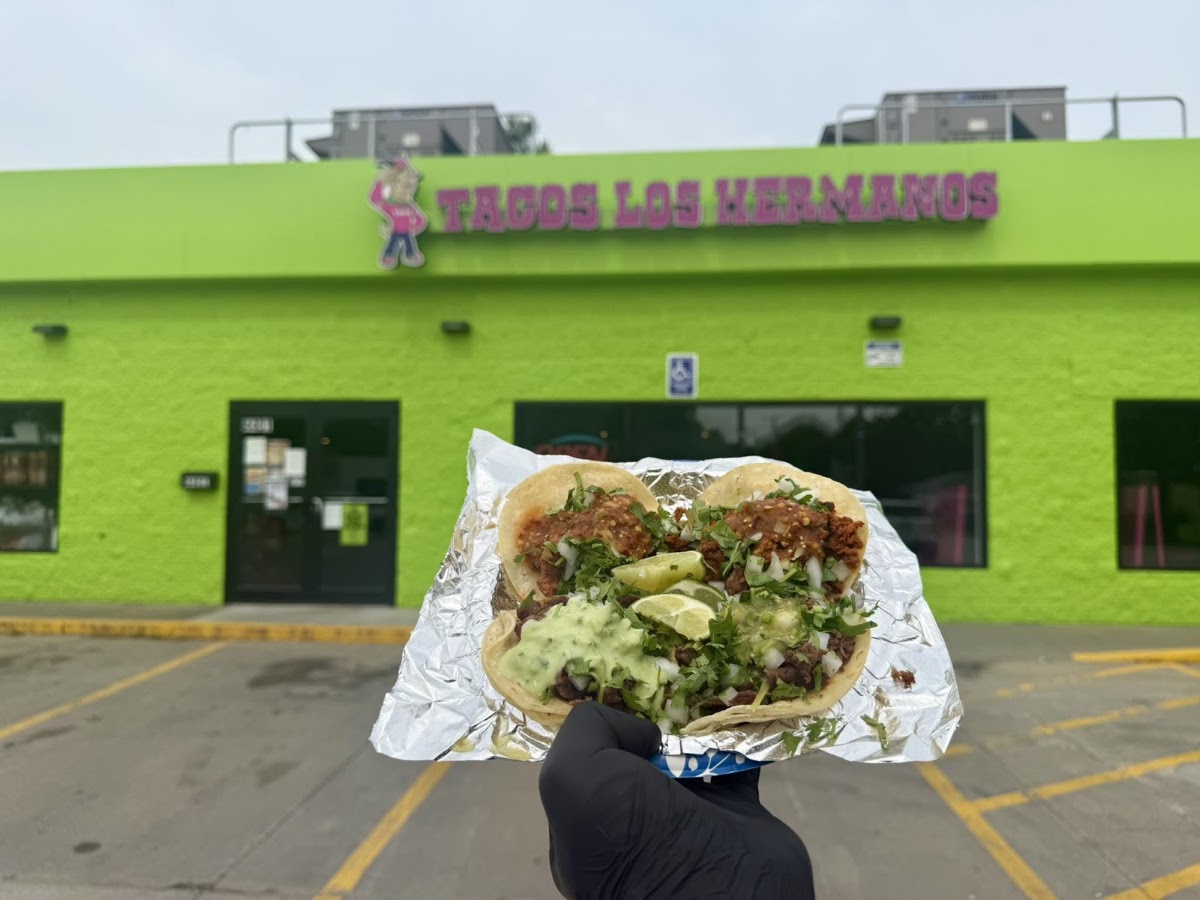 Tacos Los Hermanos