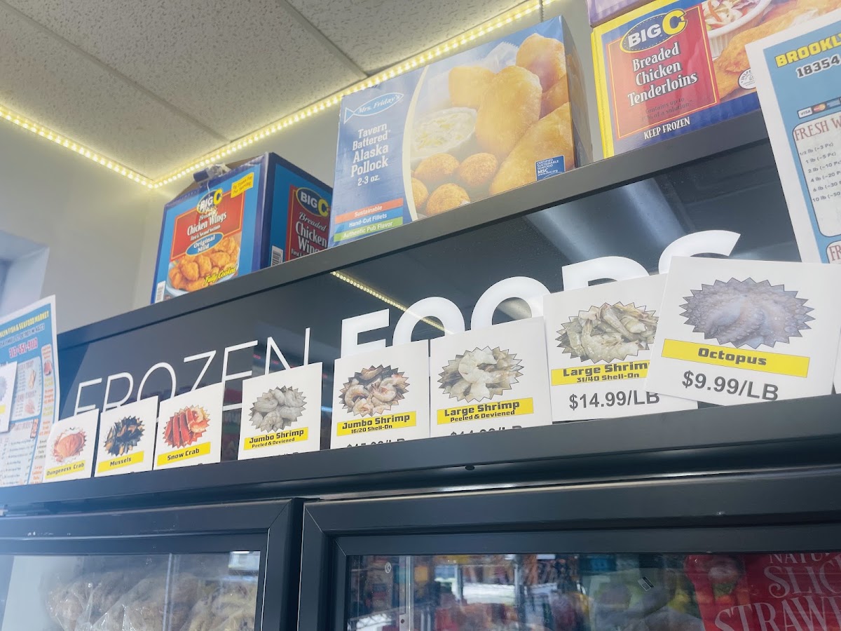 Brooklyn Fish and Chicken menu board