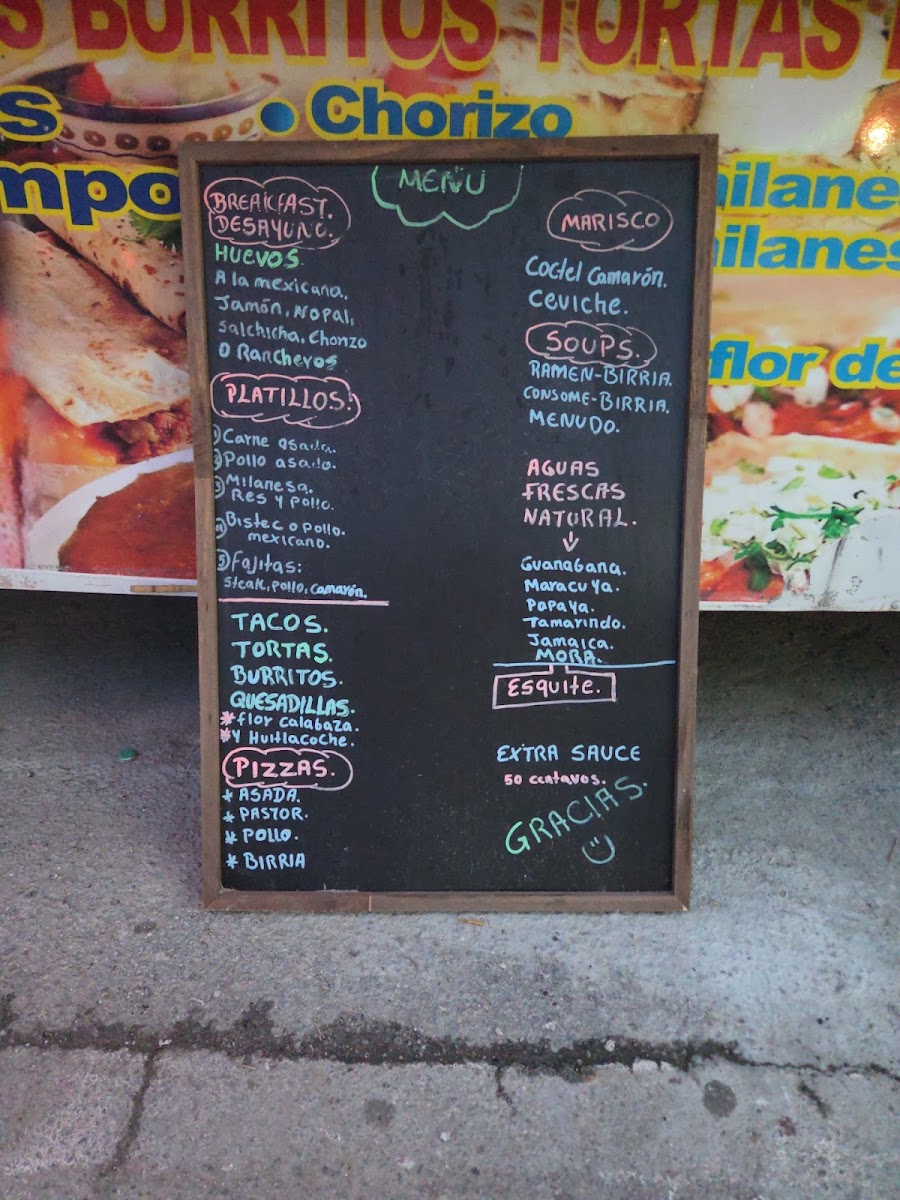La taqueria del Pueblo menu board