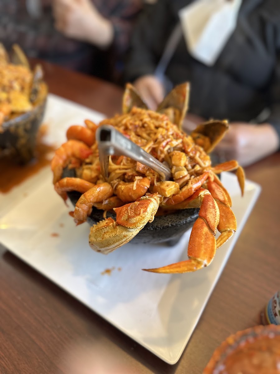 Mariscos Mi Tierra y Mas
