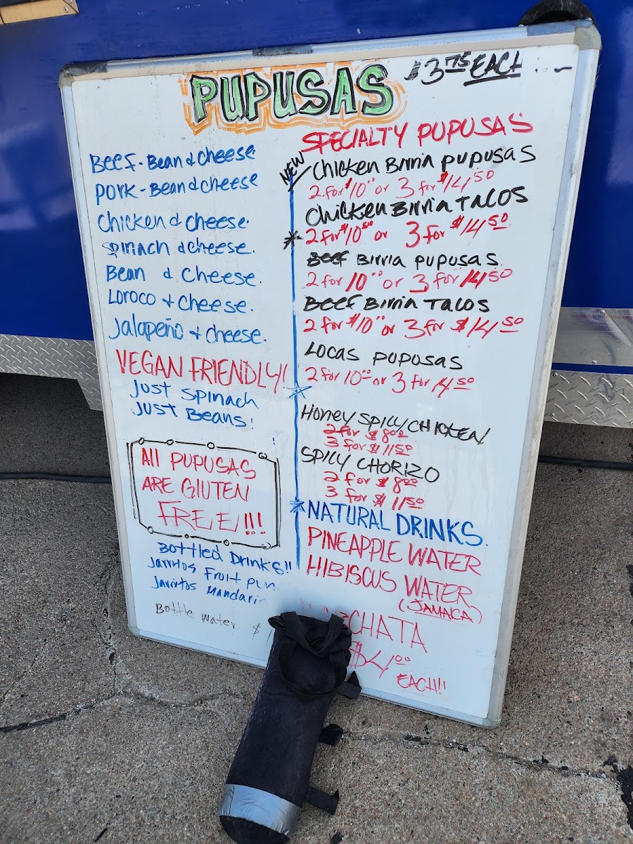 Anna’s Pupusas menu board
