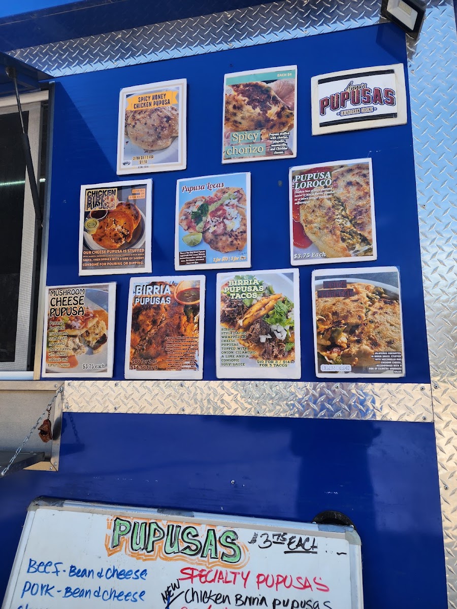 Anna’s Pupusas menu board