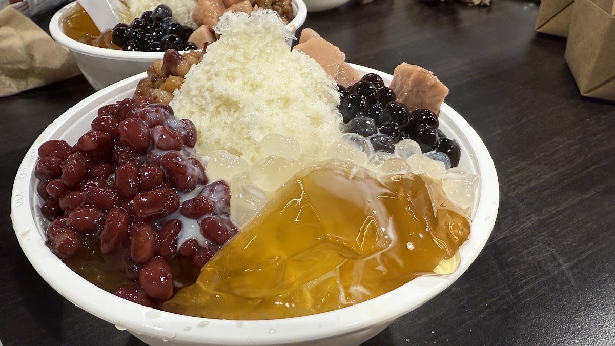Shihlin Taiwan Street Snacks
