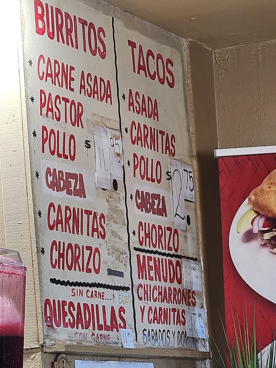 Taqueria Michoacan menu board