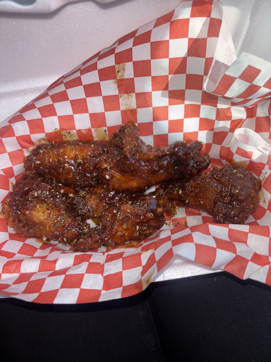 Phat Tony's cheesesteak & Wings