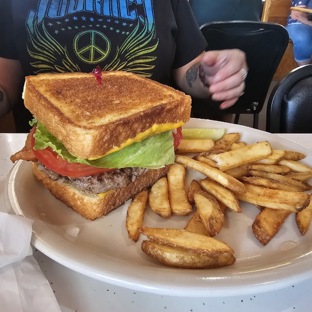 B lt Served on Texas Toast