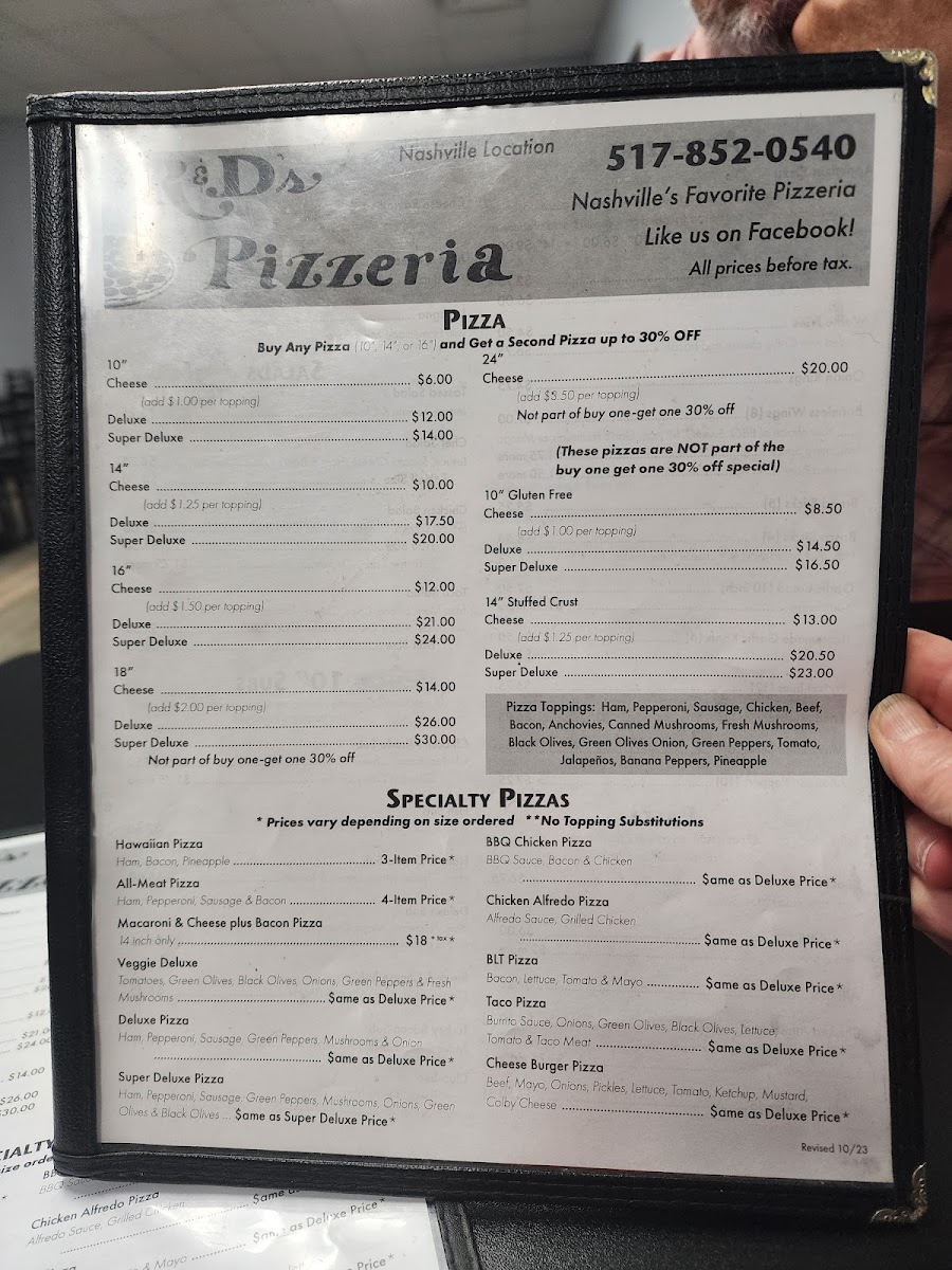 R&D's Pizzeria menu board