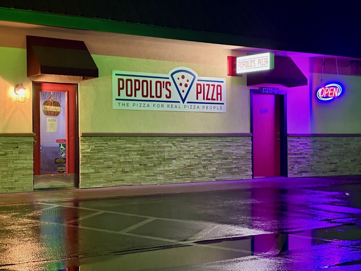 Popolo's Pizza