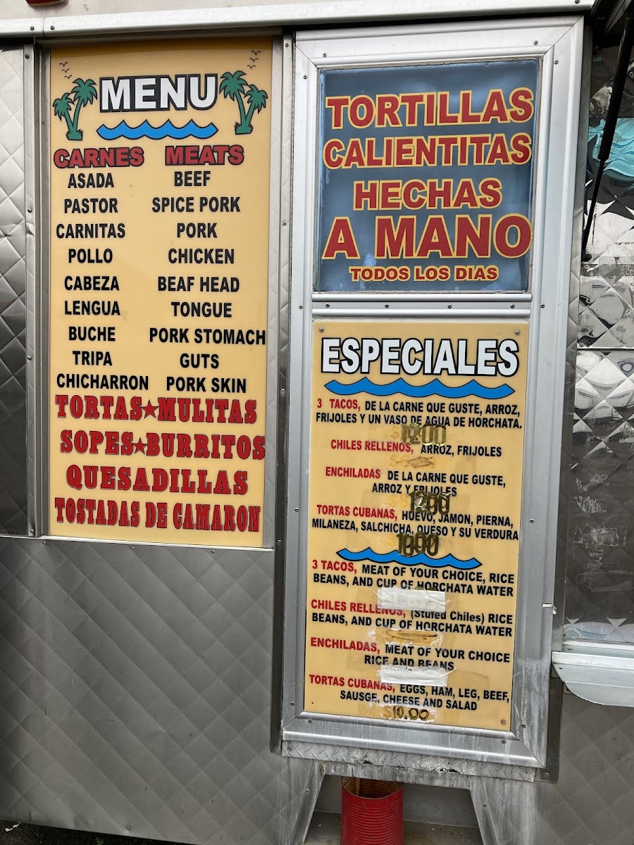 Taco Vallarta menu board