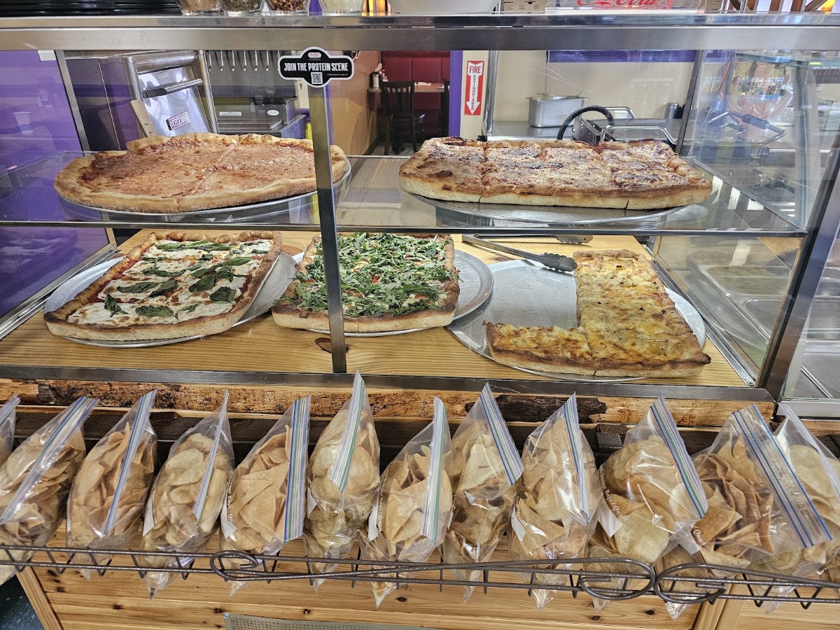 Damian’s Eatery
