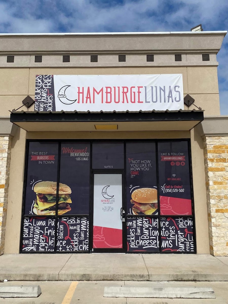 HamburgeLunas menu board