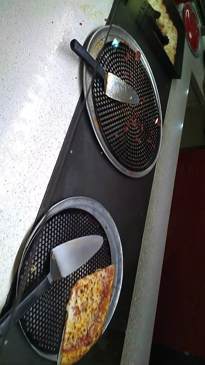 Cicis Pizza